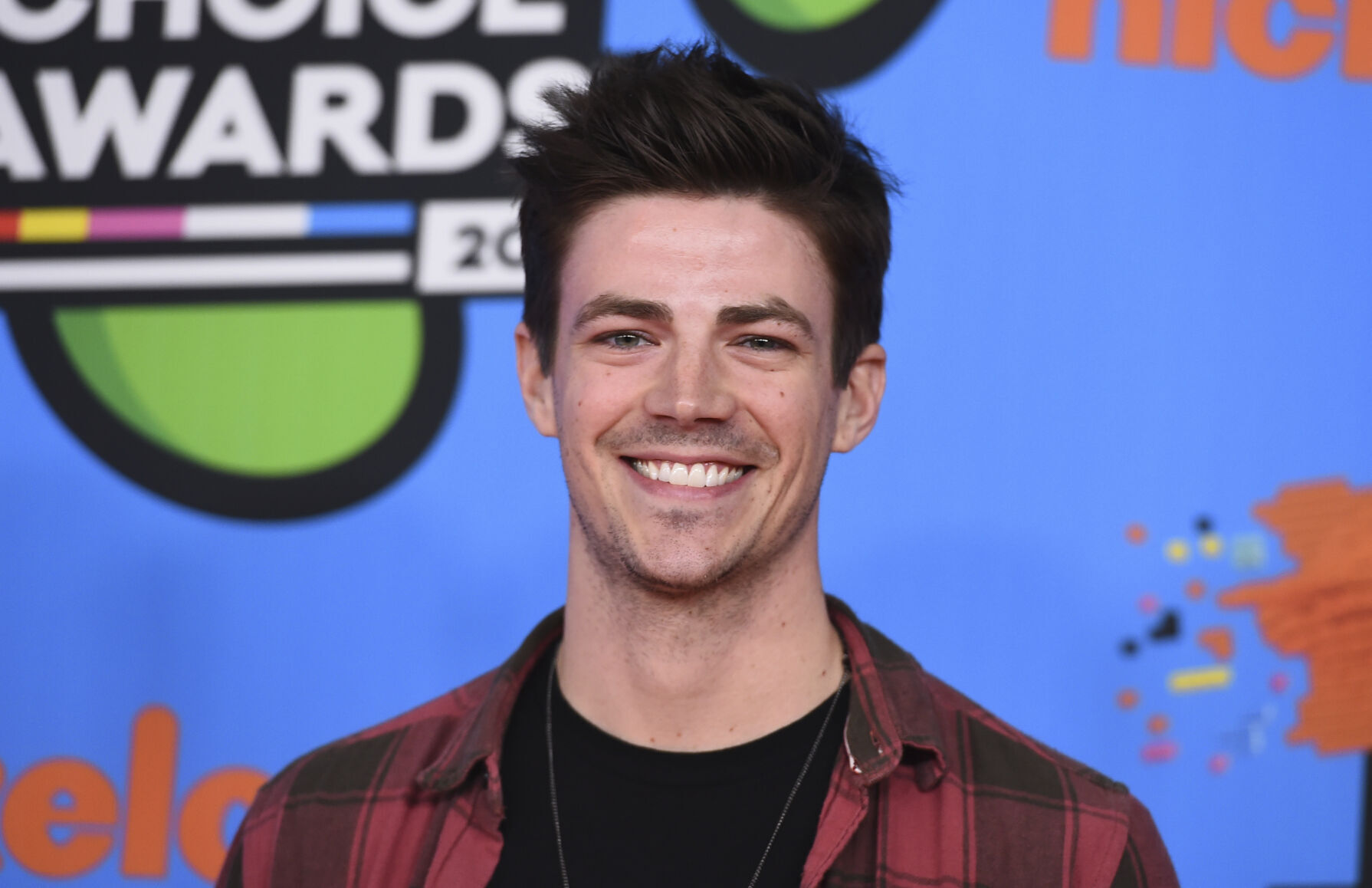 Grant Gustin